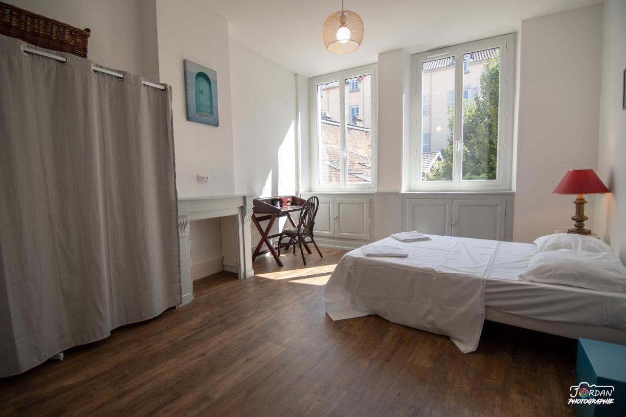 Hyper Centre - 3 Chambres - Gare - Wifi - Cosy Bourg-en-Bresse Exterior photo