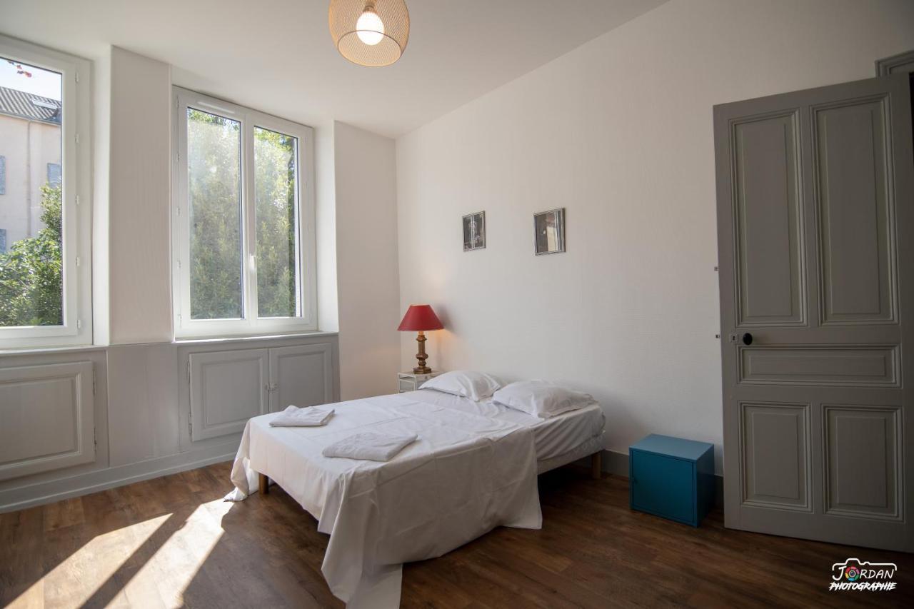 Hyper Centre - 3 Chambres - Gare - Wifi - Cosy Bourg-en-Bresse Exterior photo