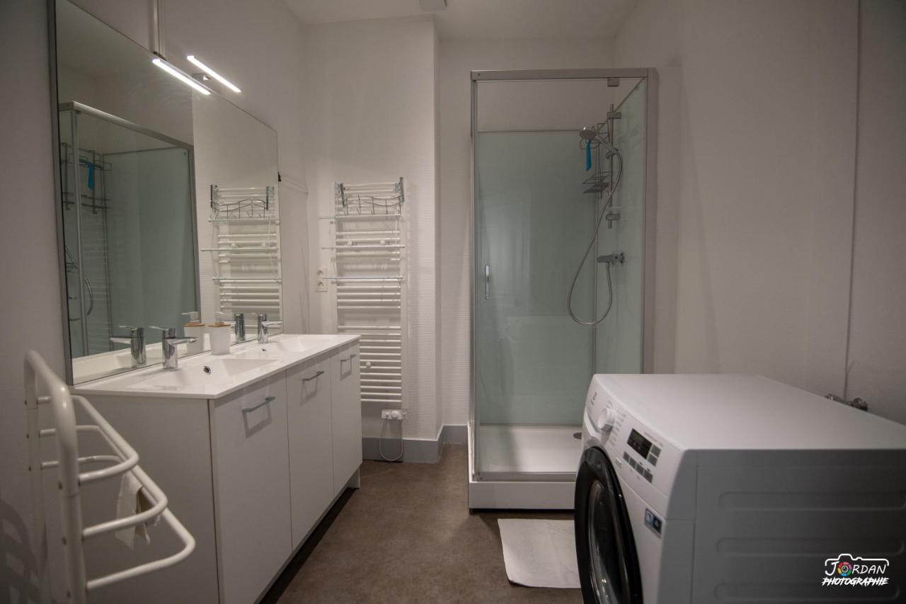 Hyper Centre - 3 Chambres - Gare - Wifi - Cosy Bourg-en-Bresse Exterior photo