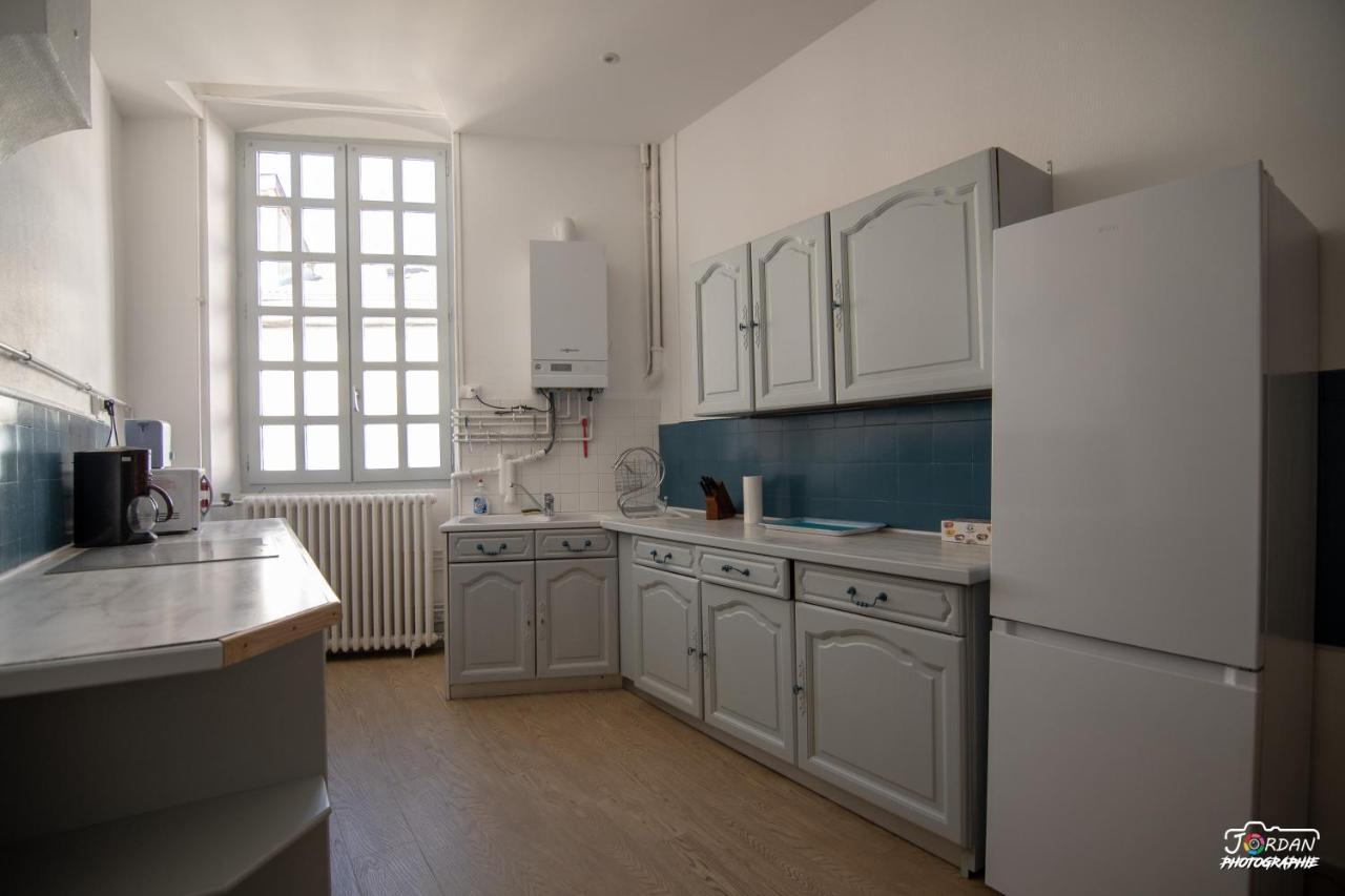Hyper Centre - 3 Chambres - Gare - Wifi - Cosy Bourg-en-Bresse Exterior photo