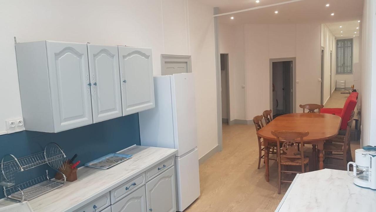 Hyper Centre - 3 Chambres - Gare - Wifi - Cosy Bourg-en-Bresse Exterior photo