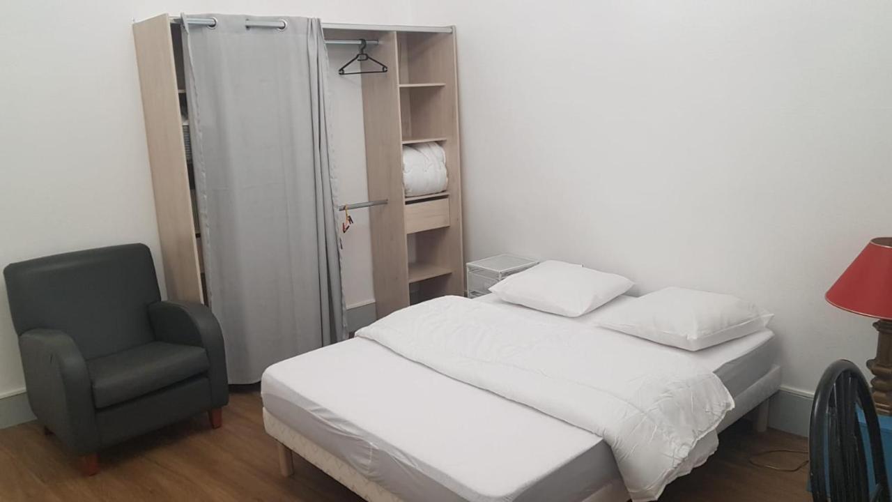 Hyper Centre - 3 Chambres - Gare - Wifi - Cosy Bourg-en-Bresse Exterior photo